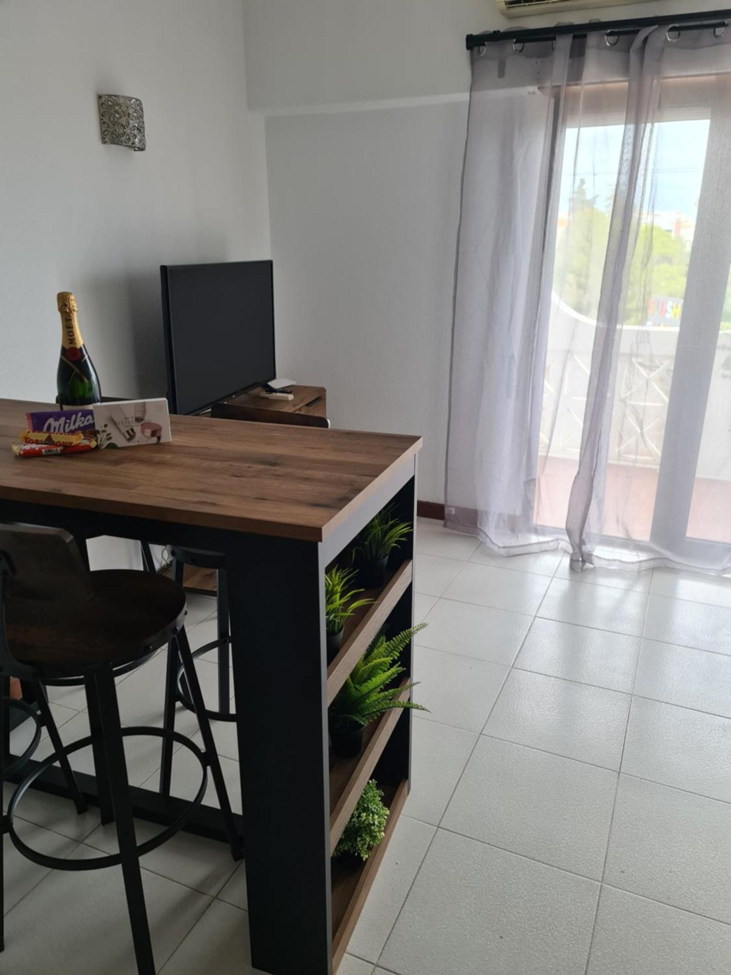 1 Bedroomed Apartment - Ocean View - Oura - Beach Albufeira Ngoại thất bức ảnh