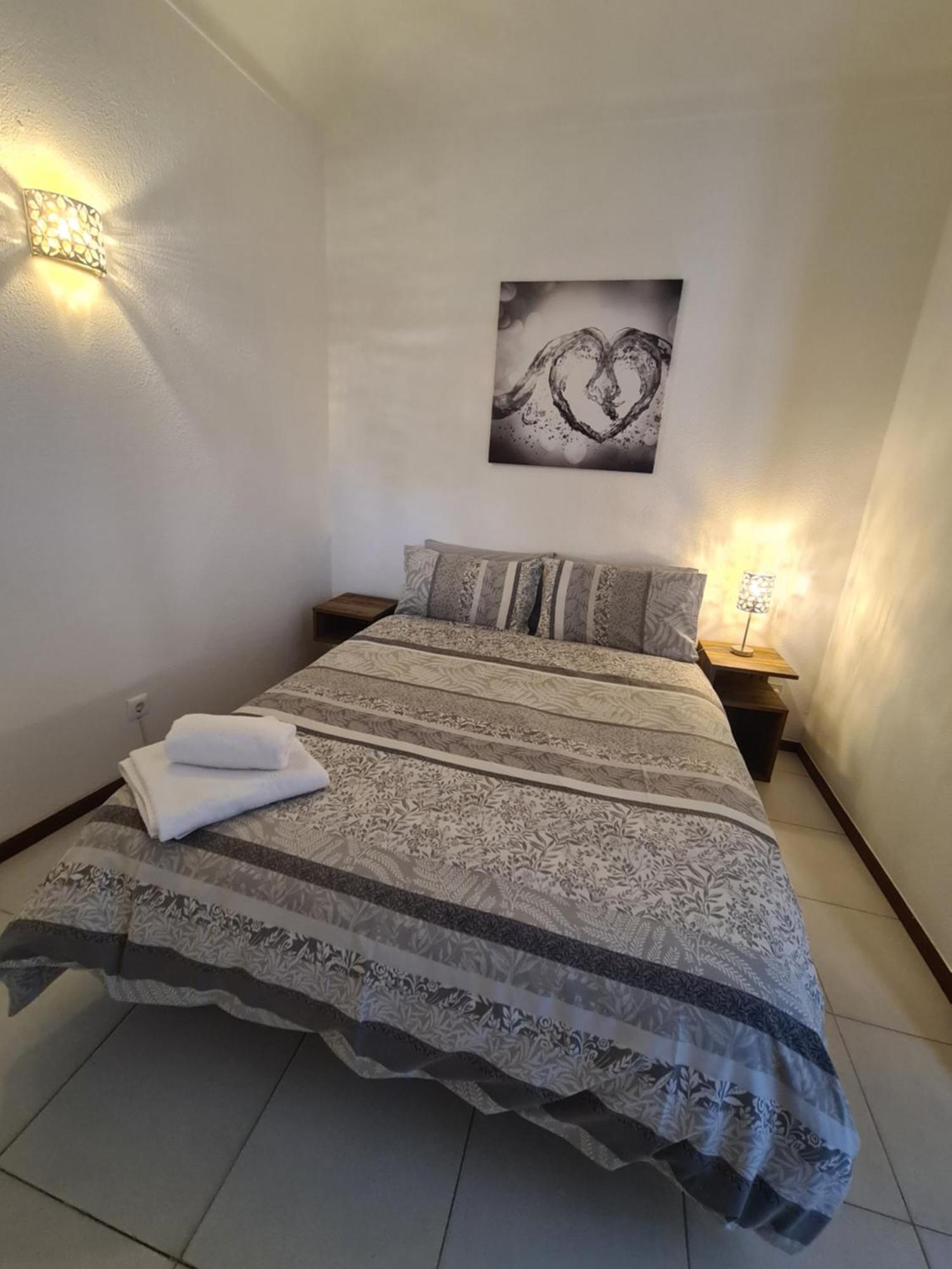 1 Bedroomed Apartment - Ocean View - Oura - Beach Albufeira Ngoại thất bức ảnh